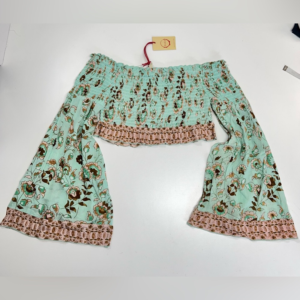 Anthropologie RAGA Shirred Bell Sleeve Crop Top New With Tags Size Small - Picture 11 of 13